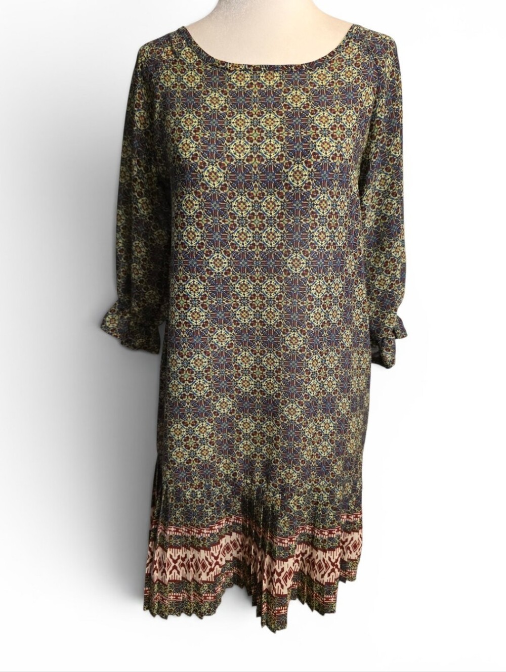 EARTHBOUND Green Printed Long Sleeve Shift Dress